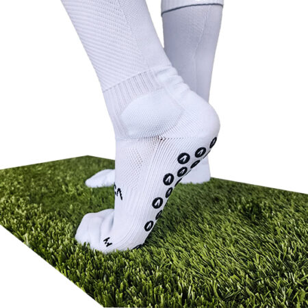 GIOCA GRIPS WHITE MATCH LENGTH SOCKS